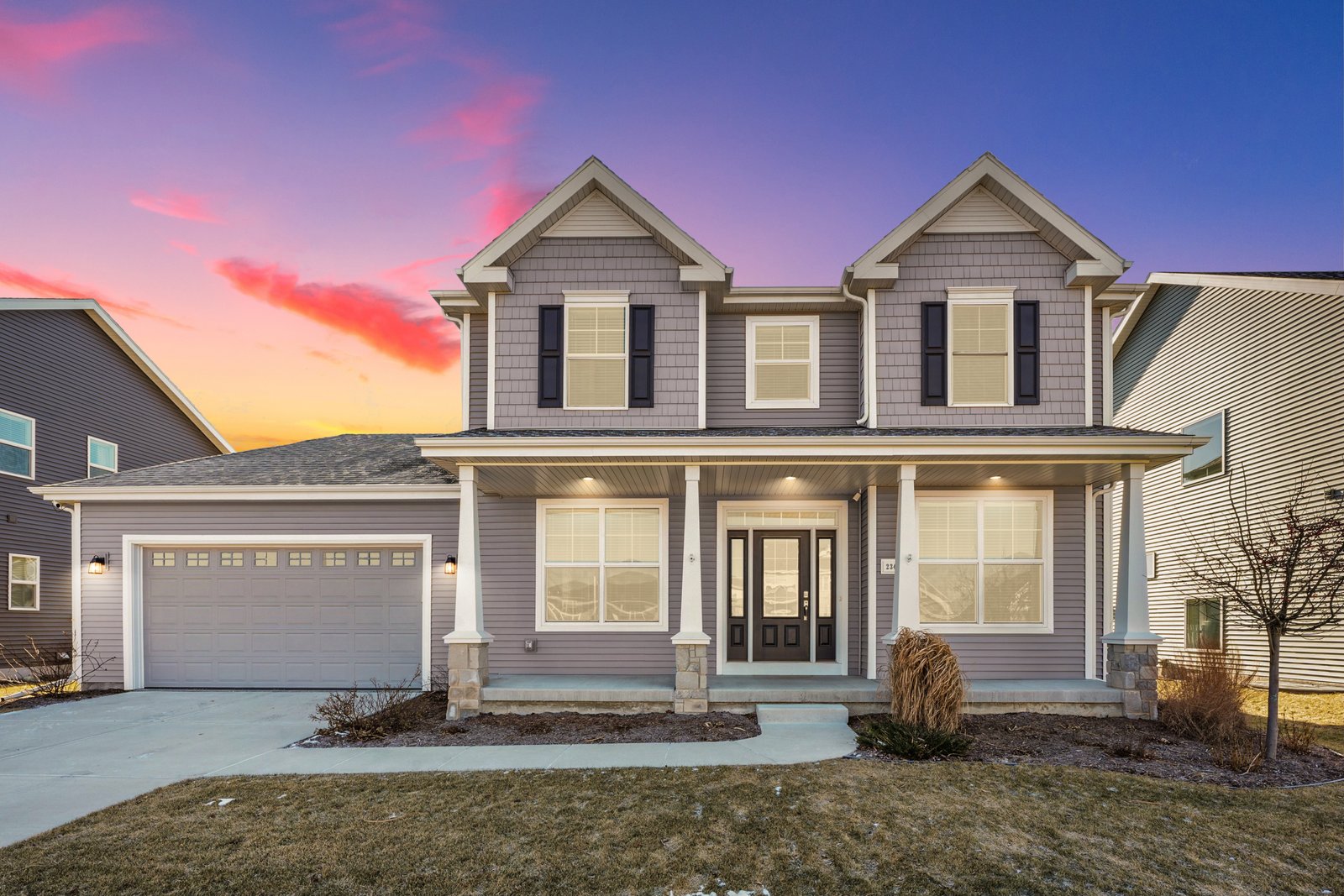 Beautiful new home exterior in Sun Prairie WI - Stelzer Real Estate